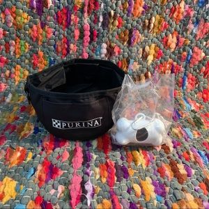 Pet on the go water/ food bowl poop bags an holder